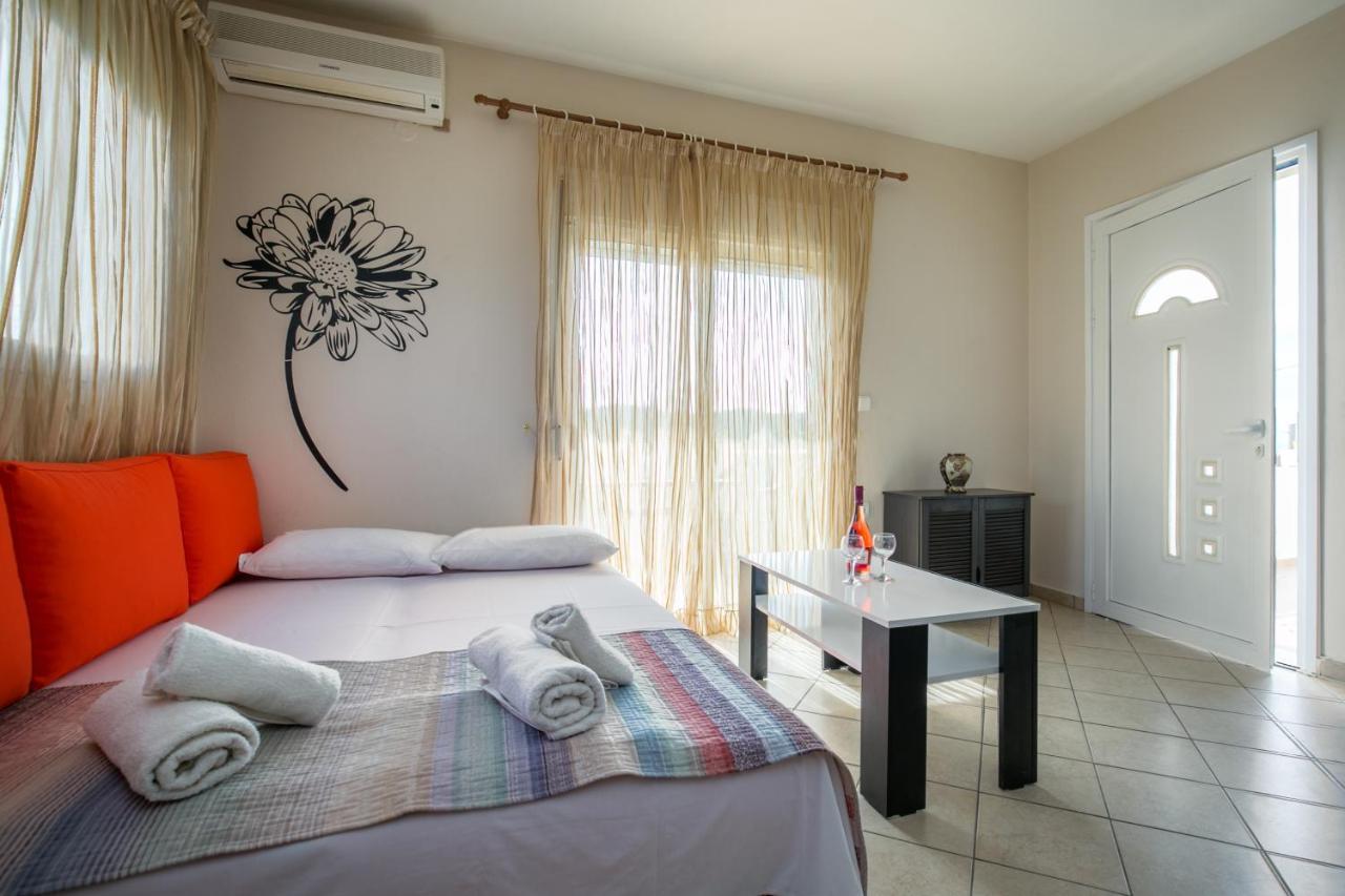 Kapahi Magic Hotel Apartments Potos Eksteriør billede